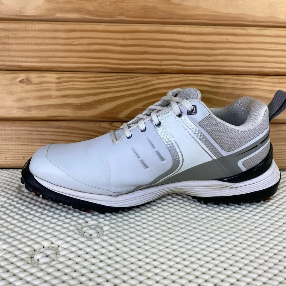 Sqairz Speed Men's 8.5 US Soft Spiked Golf Shoes Sneakers White Gray Black